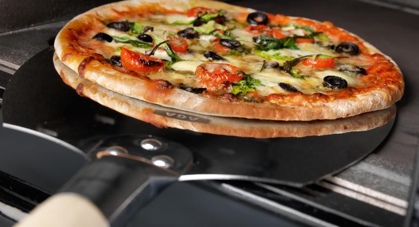 Pizza - Spinach and Mozzarella