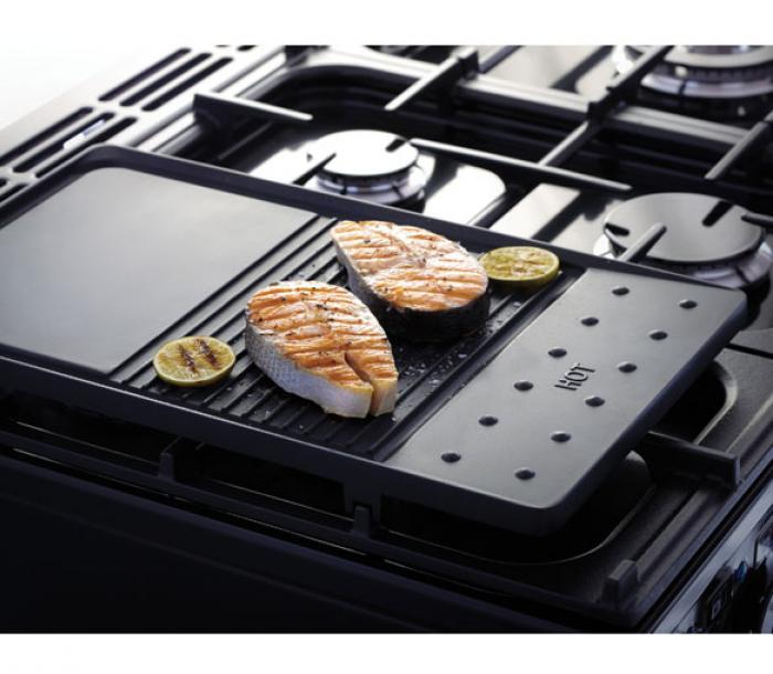 Falcon range cooker dual fuel hob with griddle with salmon
